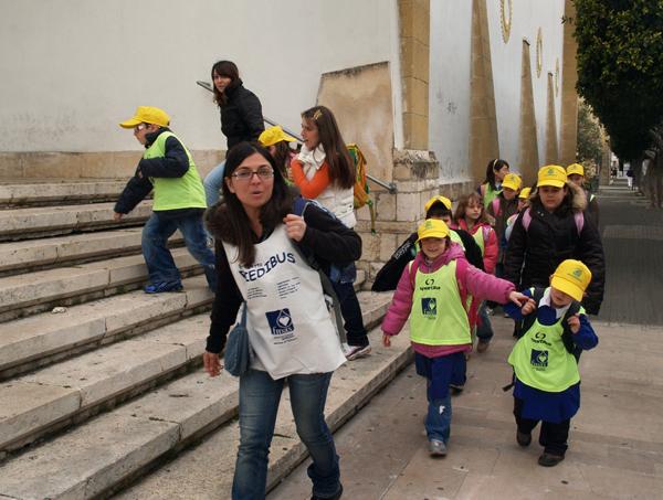 servizio di accompagnamento dei bambini.jpg